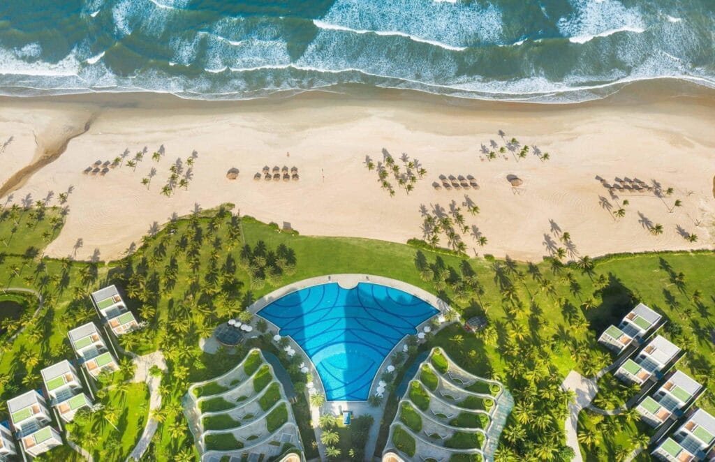 Da Nang Airport to Vinpearl Nam Hoi An