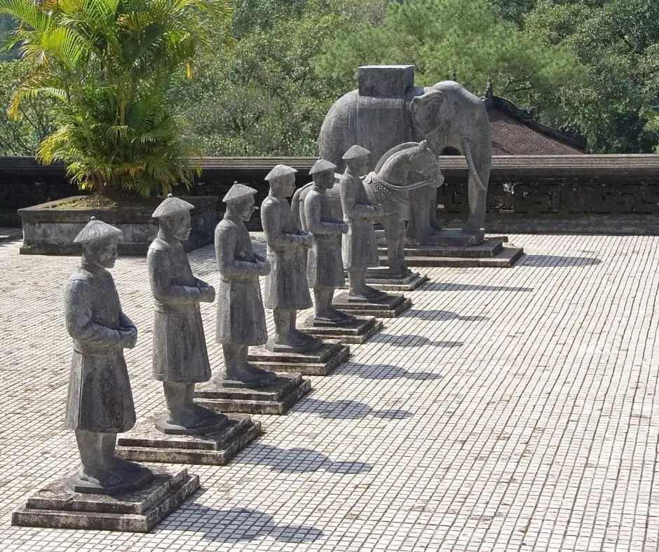 Da Nang to Hue private car transfer