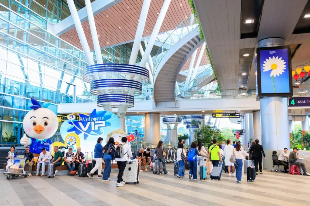 Da Nang Private Car Service — Reliable Transfers to Hoi An, Airport, and More