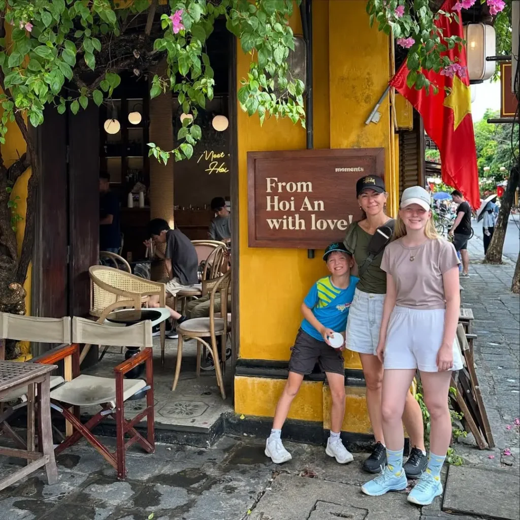 Tour tham quan cảng Chân May - Hội An & Ngũ Hành Sơn