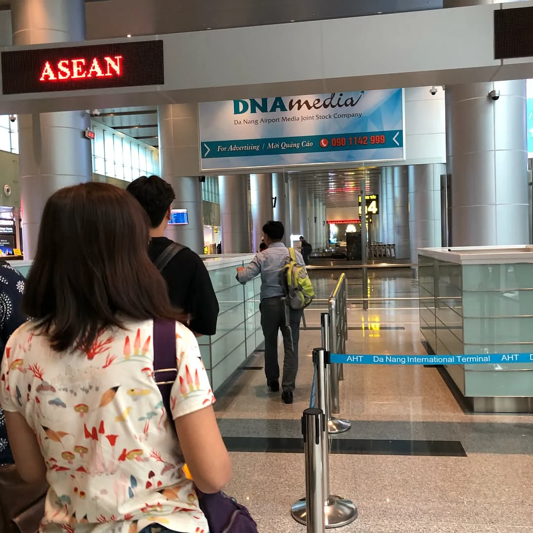International arrival queue area inside Da Nang Airport Terminal 2